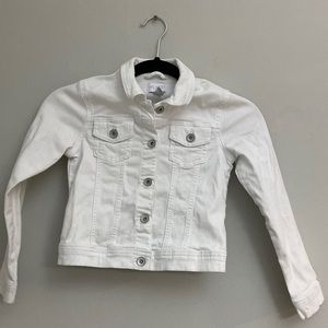Childrens Place  girls white jean jacket size 7/8